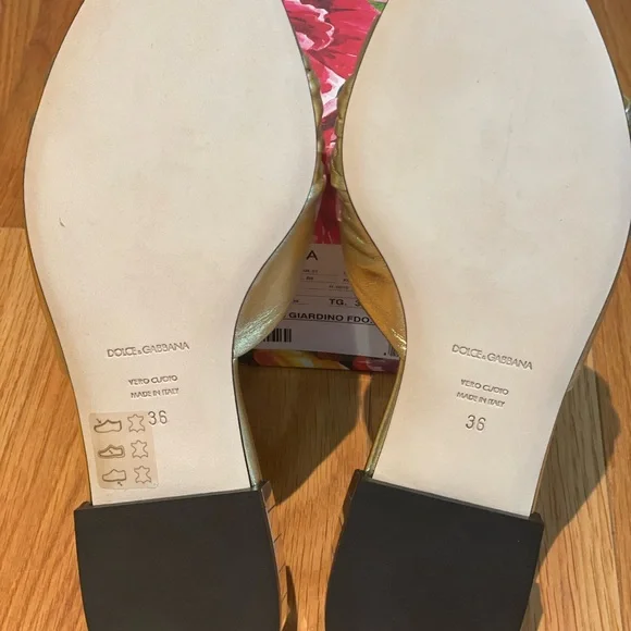 Dolce & Gabbana metallic gold with blue and red flower slides /sandals 36 - Picture 11 of 12